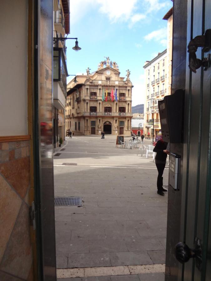 Atico En La Plaza Del Ayuntamiento Daire Pamplona Dış mekan fotoğraf